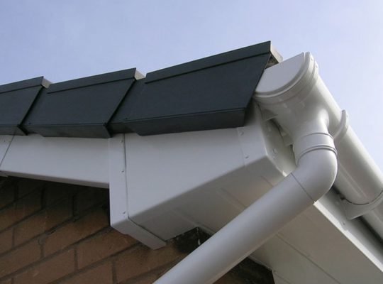 قیمت لوله ناودانی UPVC 125*2.5[وینو پلاستیک]