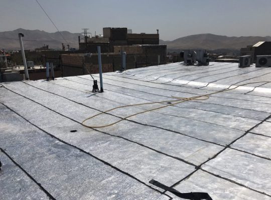 دستمزد نصب ایزوگام سطح هموار در تهران[جعفر زاده]