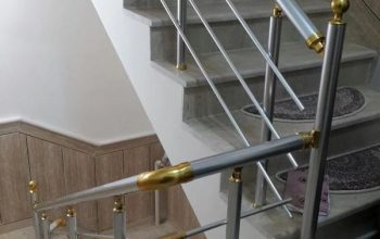 قیمت ساخت و نصب نرده استیل ۲۰۱ سه خط قرمز[دشتی]