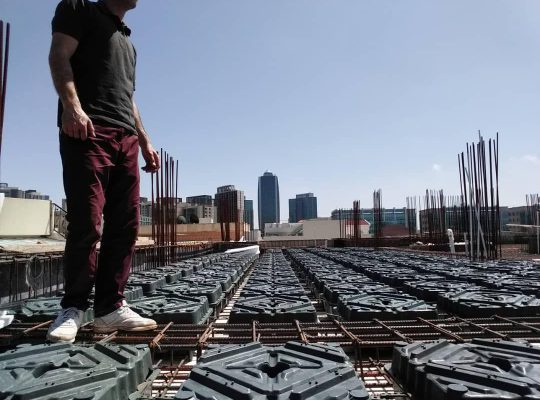 قیمت یوبوت ۵۲*۵۲ پایه دار ارتفاع ۳۲ [گنبد فیروزه]