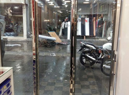قیمت درب شیشه ای تلسکوپی دستی و اتوماتیک[درجام]
