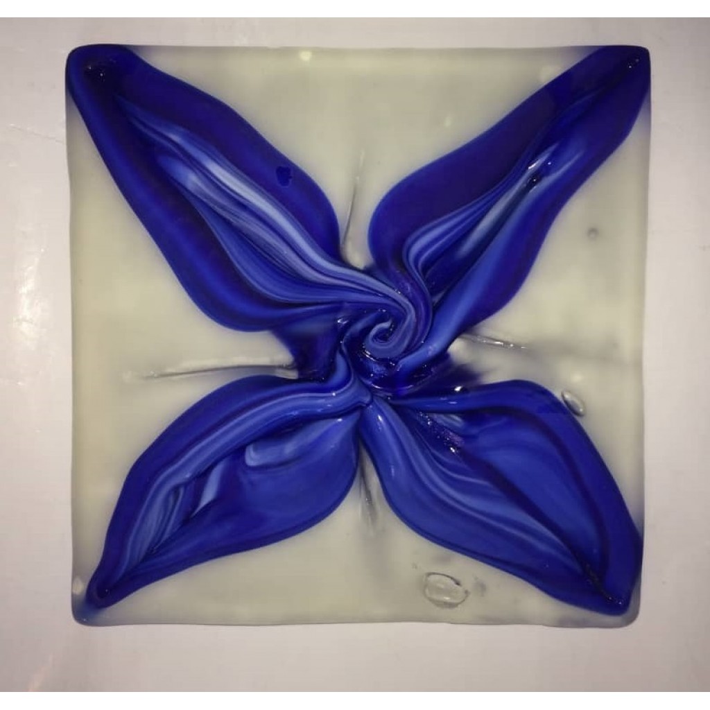 قیمت تایل شیشه ای طرح گل آبی سایز ۱۵ سانتیمتر