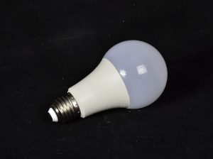 قیمت لامپ حبابی ۱۲ وات SMD[پاذیر]