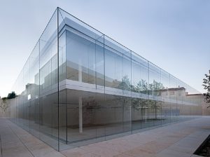دستمزد اجرای نماهای شیشه ای مدرن ساختمان[آران در]