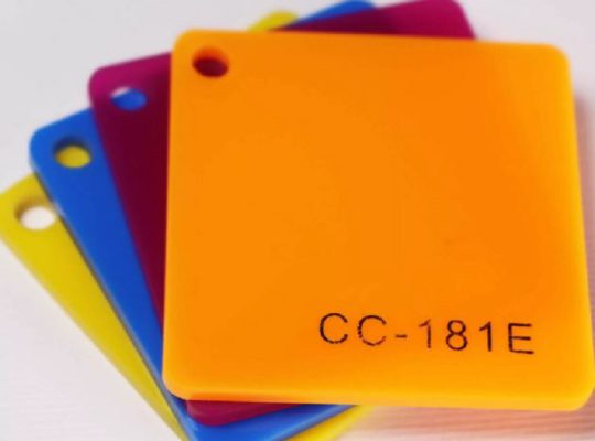 قیمت پلکسی گلاس ۱۲۲*۱۸۳ سانتی متر[پامنار]