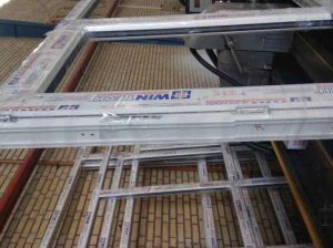 قیمت درب و پنجره دوجداره upvc[درنیک]